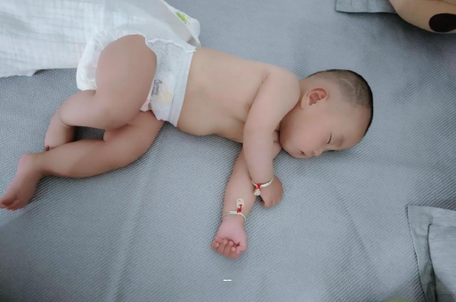 呼伦贝尔宝宝突然很多眼屎